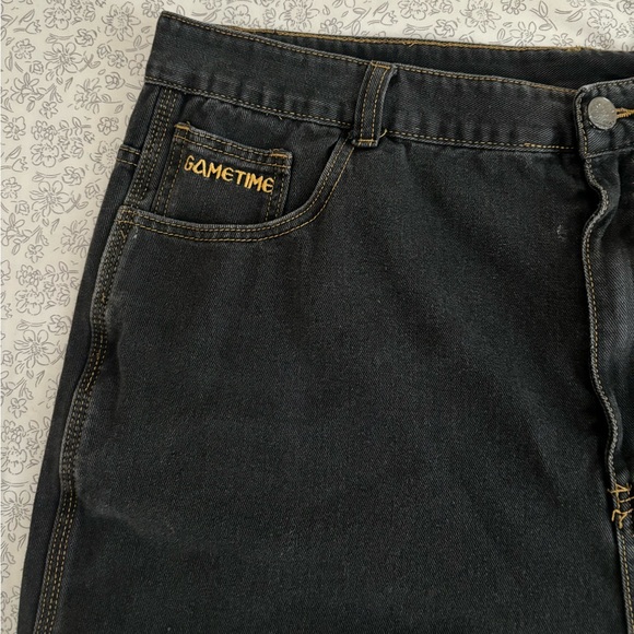 Meet your Posher, Kaya - Picture 3 of 8